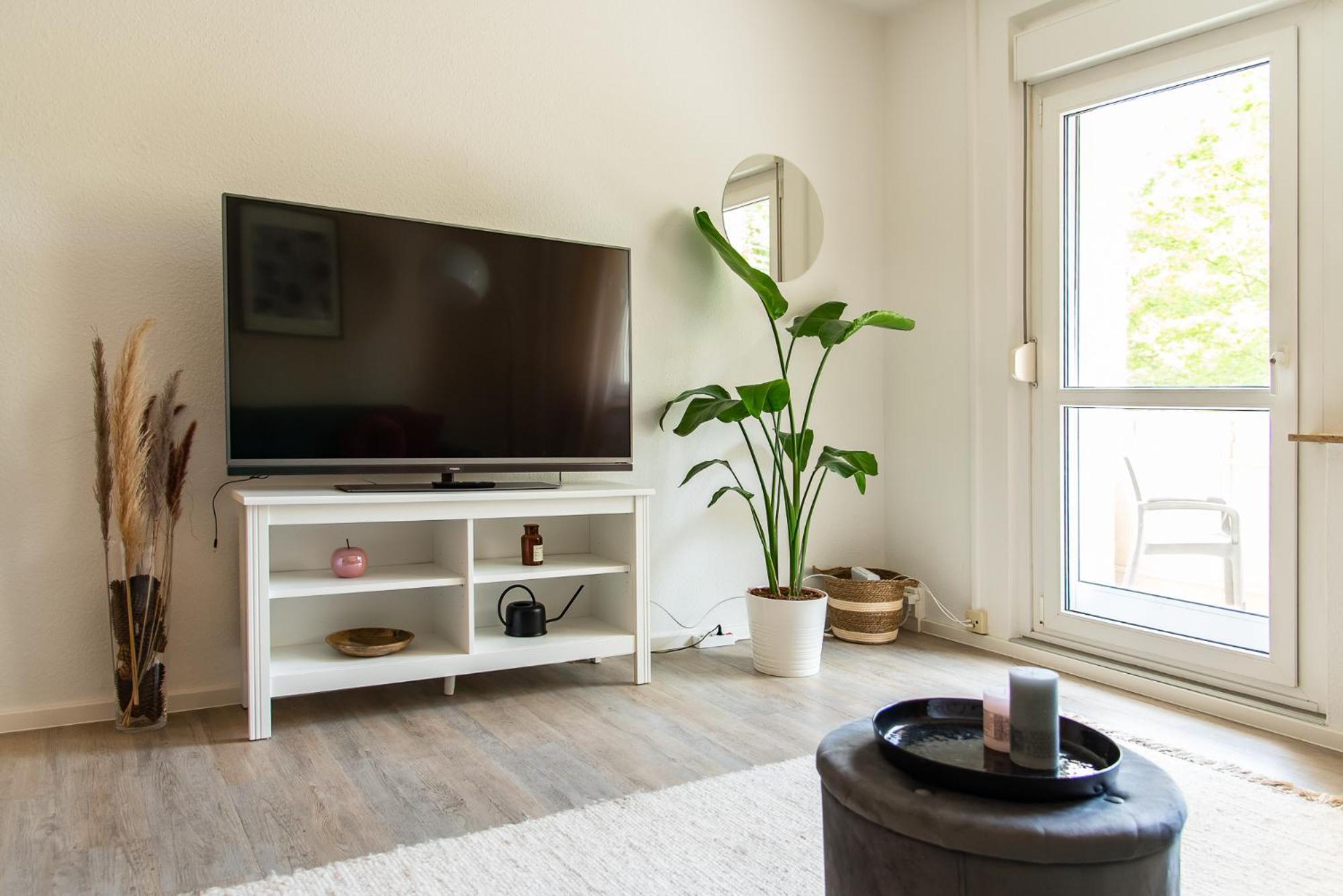 Stylisches Apartment mit Balkon / Netflix / WIFI Chemnitz Exterior foto